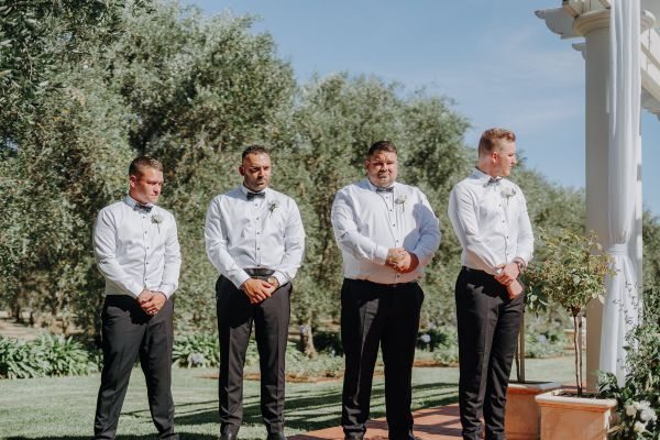 Amy and Brandon's wedding day in Kialla West, frame 067