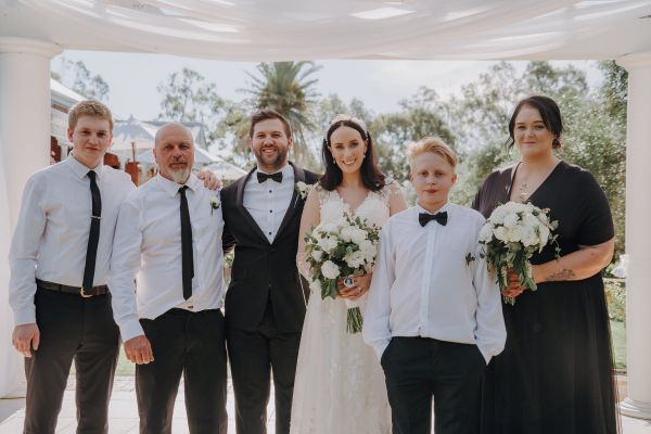 Amy and Brandon's wedding day in Kialla West, frame 085