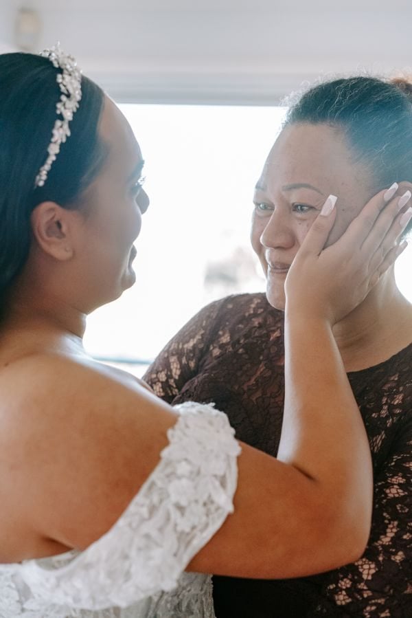 Shontei and AJ's wedding day in Maddens Plains, frame 025