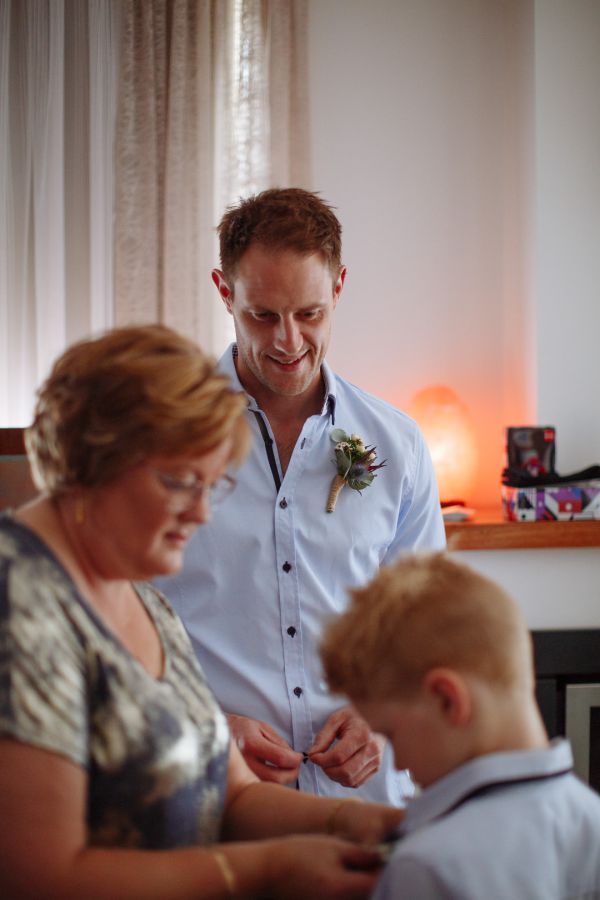 Payne's Rise wedding, Amy and Nathan, frame 002