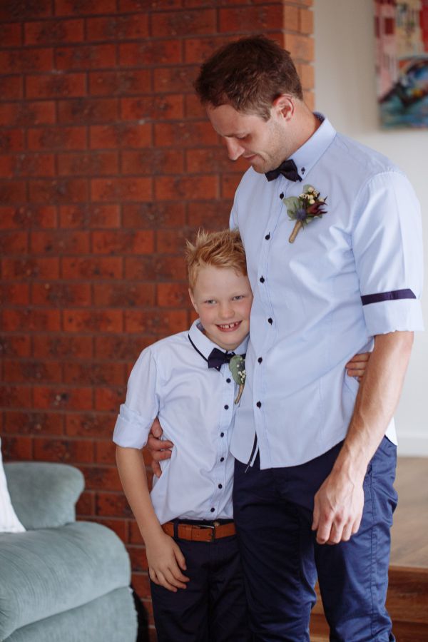 Payne's Rise wedding, Amy and Nathan, frame 014