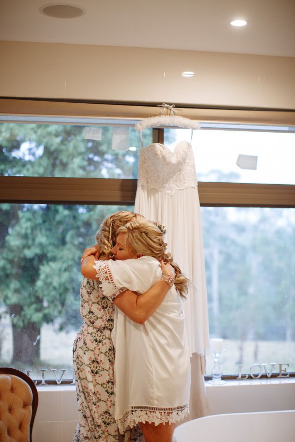 Amy and Nathan's wedding day in Seville, frame 037
