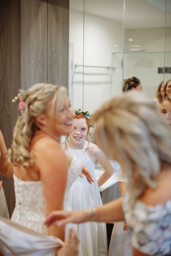 Amy and Nathan's wedding day in Seville, frame 046