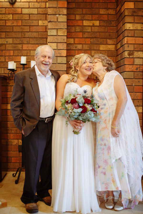 Payne's Rise wedding, Amy and Nathan, frame 071