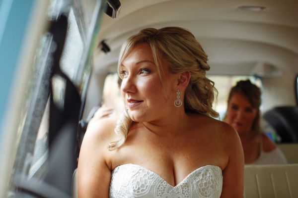 Wedding photograph 084 from Amy and Nathan's day at Payne's Rise
