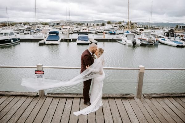 Kate and Matt's wedding day in Tyabb, frame 007