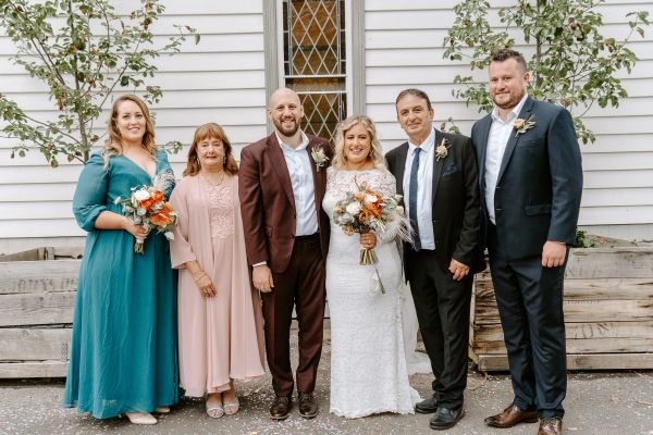 Kate and Matt's wedding day in Tyabb, frame 028