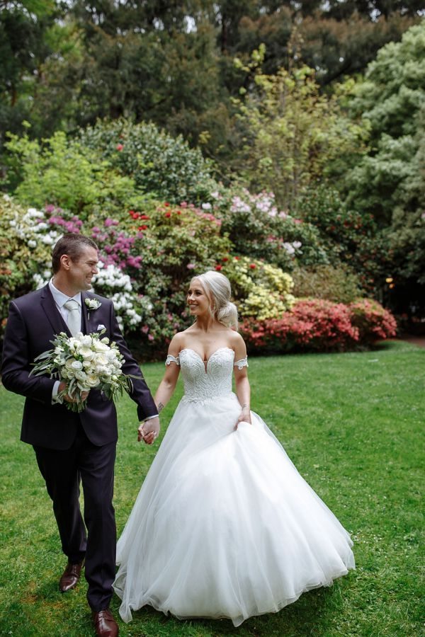 Poet's Lane wedding, Alison and Nathan, frame 233