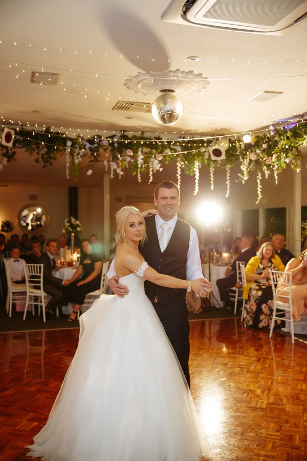 Poet's Lane wedding, Alison and Nathan, frame 428