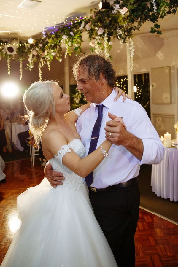Poet's Lane wedding, Alison and Nathan, frame 446