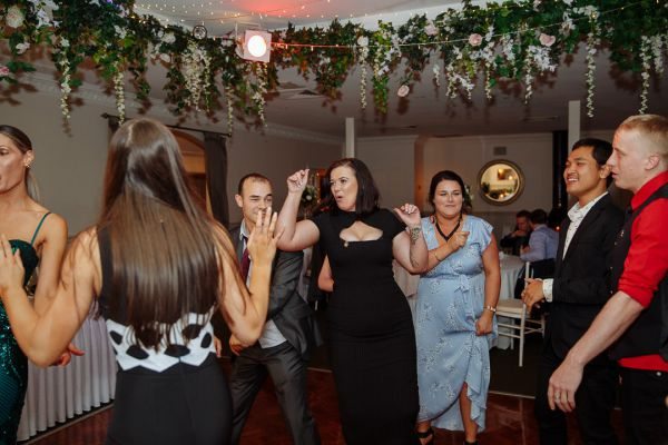 Poet's Lane wedding, Alison and Nathan, frame 500