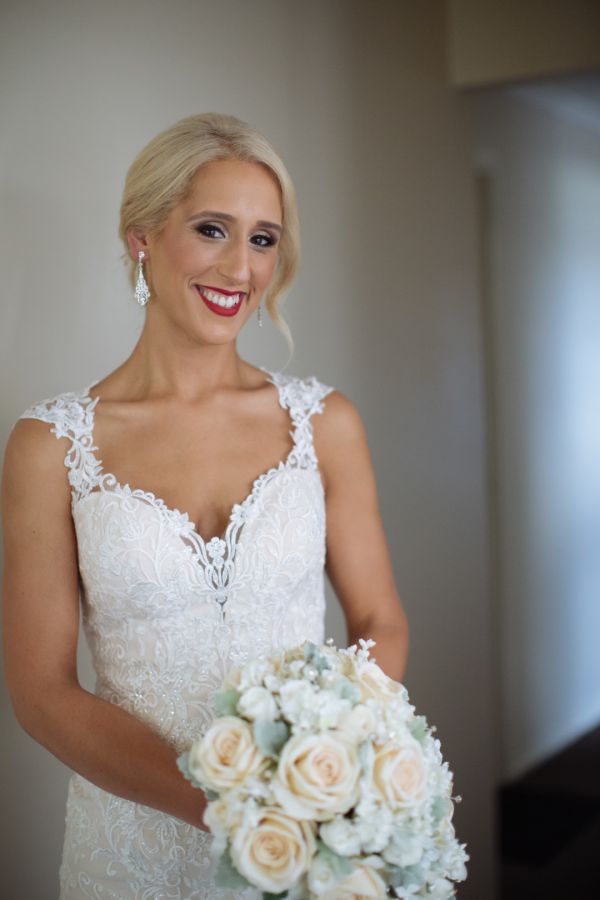 The couple's wedding day in Sherbrooke, frame 022