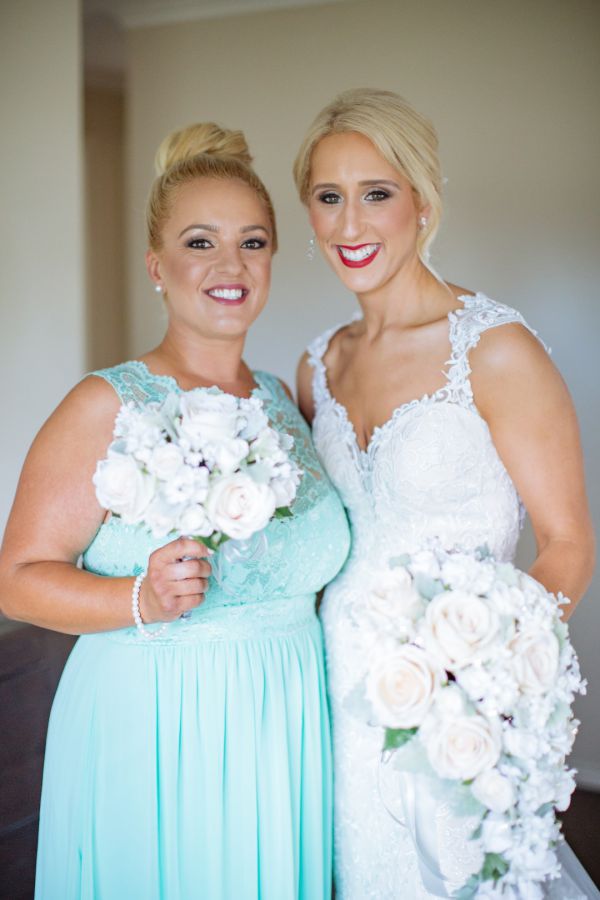 The couple's wedding day in Sherbrooke, frame 028