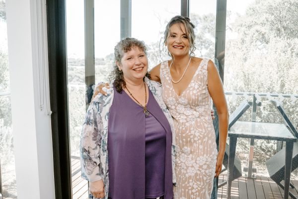 Jen and Ben's wedding day in Portsea, frame 013
