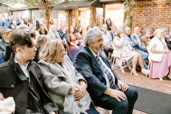 Kym and Greg's wedding day in Warrandyte, frame 049