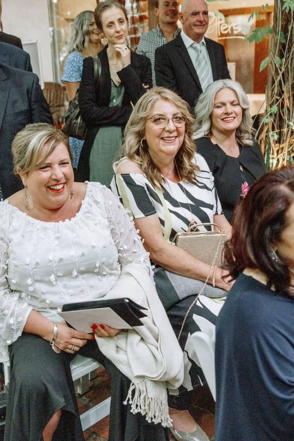 Danielle and Joe's wedding day in Warrandyte, frame 040