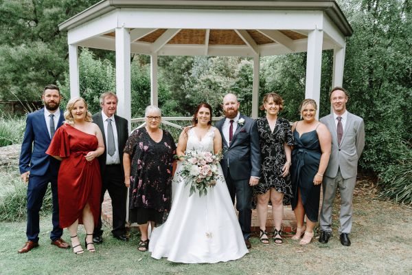 Danielle and Joe's wedding day in Warrandyte, frame 052