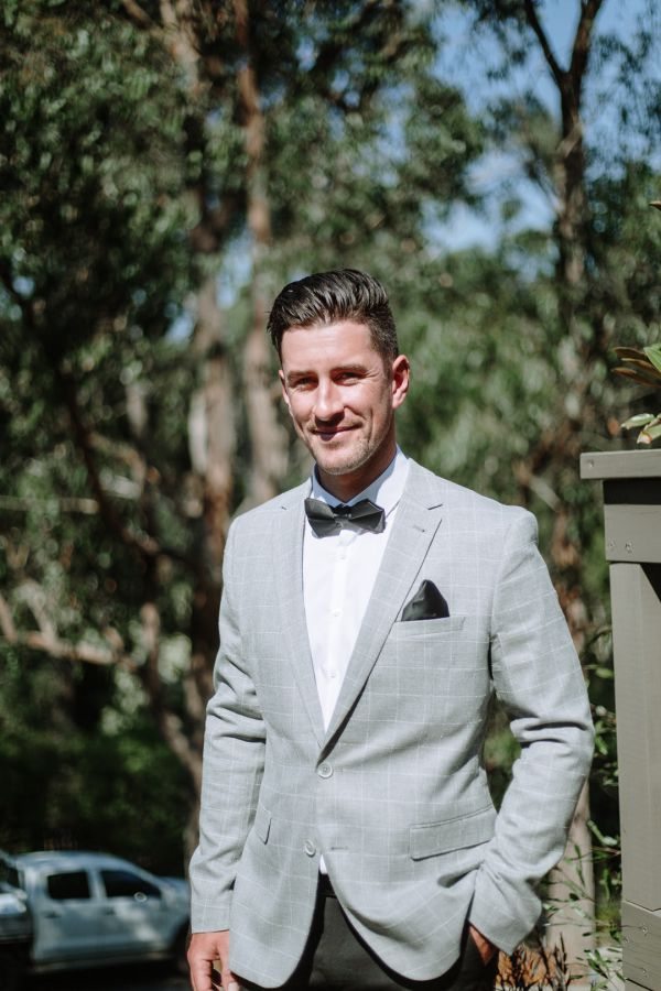 Georgia and Michael's wedding day in St Kilda, frame 031