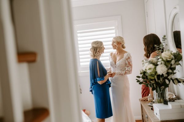 Rachel and Jacob's wedding day in Kiama, frame 007