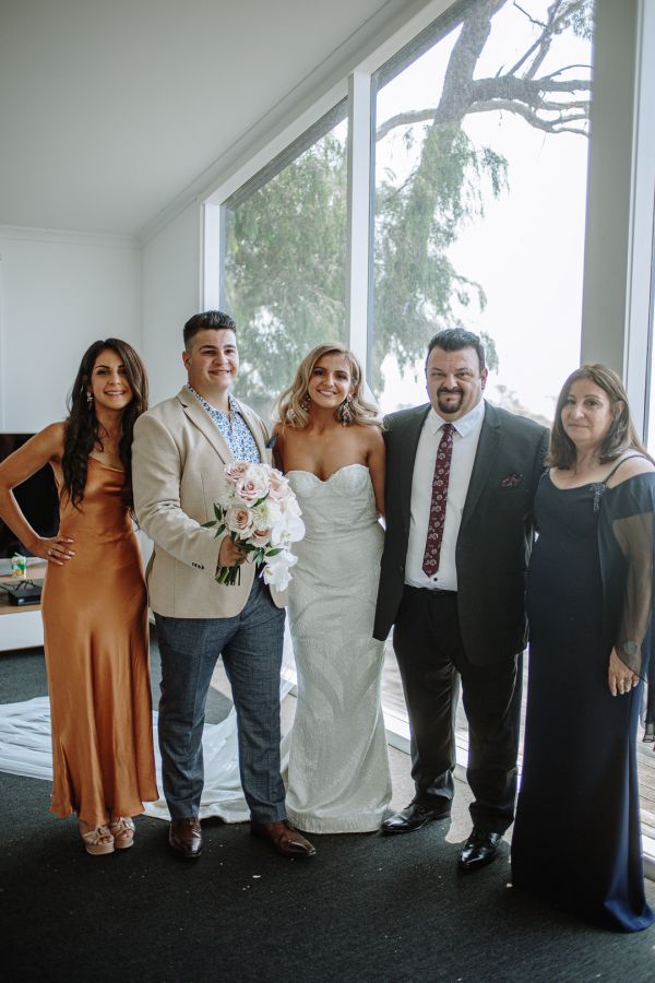 Katerina and Shaun's wedding day in Red Hill, frame 037