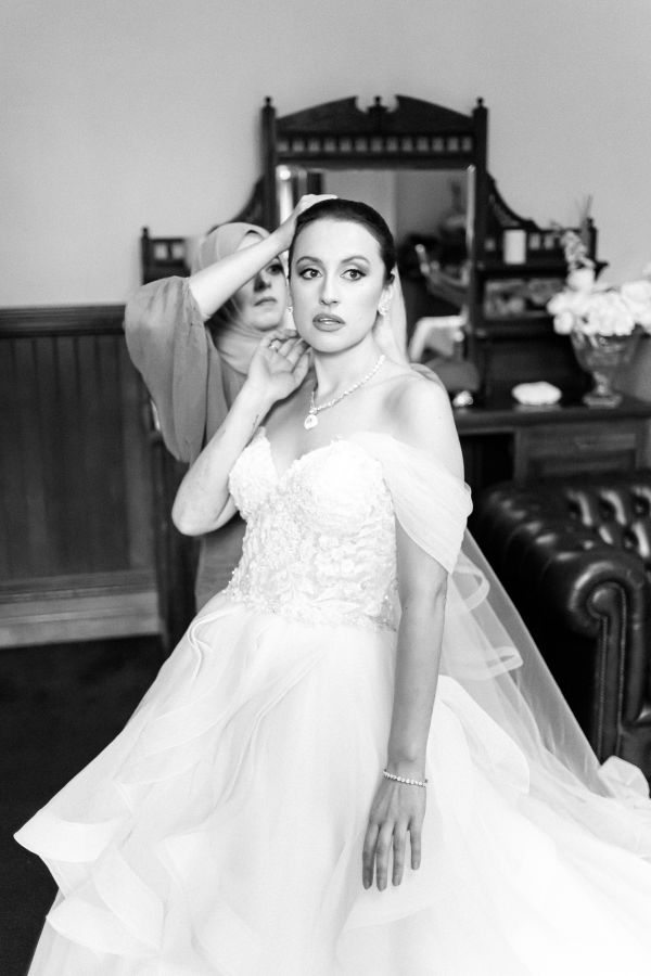 Rippon Lea Estate wedding, Cydnee and Darren, frame 026