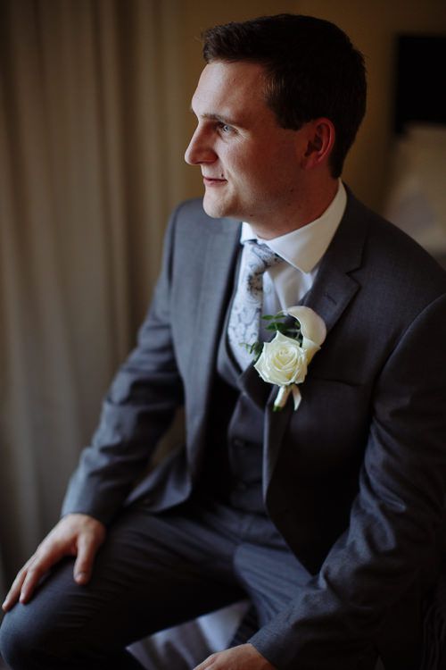 Sue and Chris' wedding day in Mount Waverley, frame 016