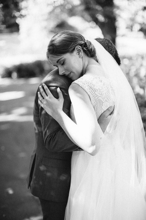 Sue and Chris's wedding day in Mount Waverley, frame 065