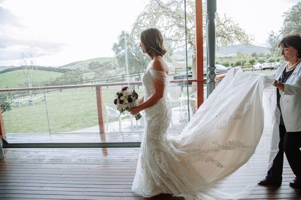 Kate and James' wedding day in Coldstream, frame 058