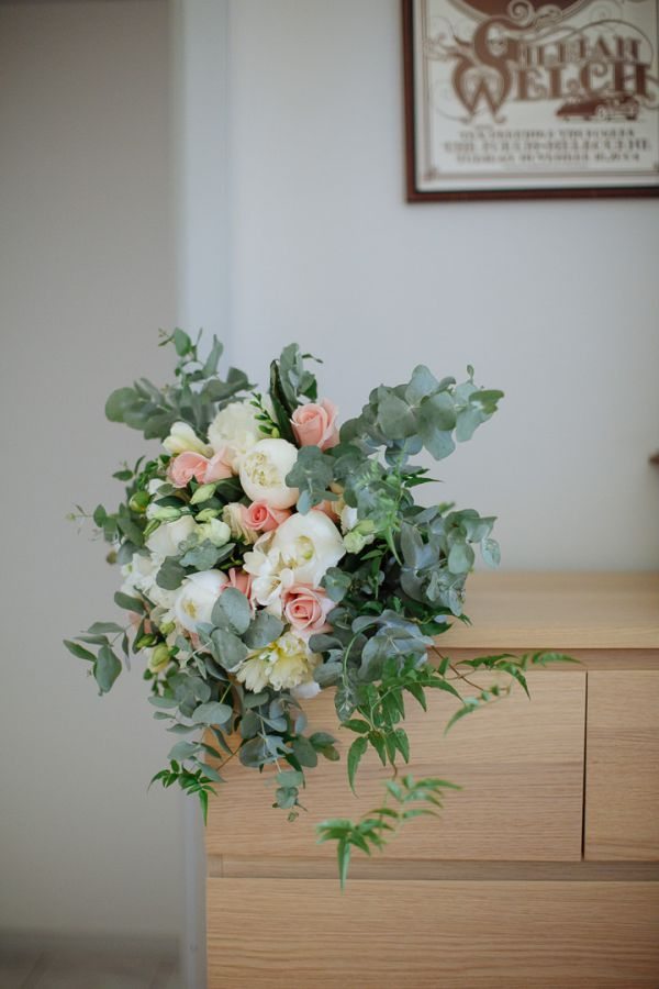 Edwina and Jonathan's wedding day in St Kilda, frame 025
