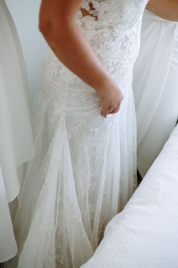 Joanna and Sam's wedding day in St Kilda, frame 040