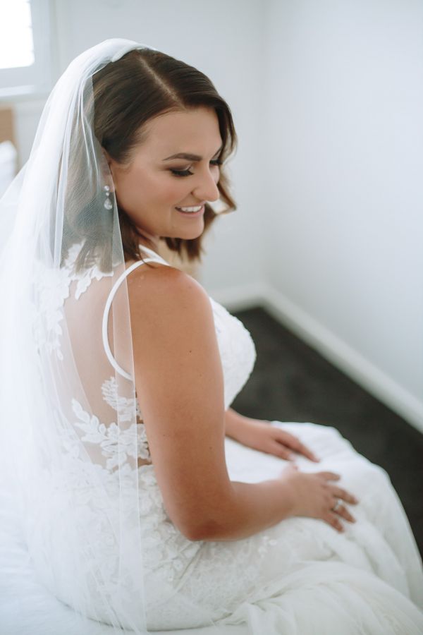 Joanna and Sam's wedding day in St Kilda, frame 052