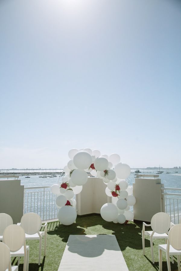 Joanna and Sam's wedding day in St Kilda, frame 091