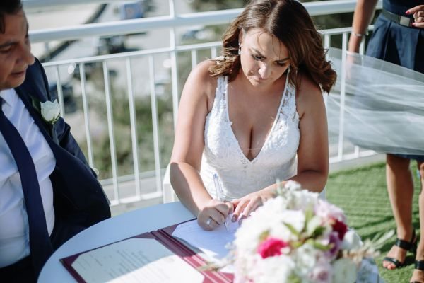 Joanna and Sam's wedding day in St Kilda, frame 157