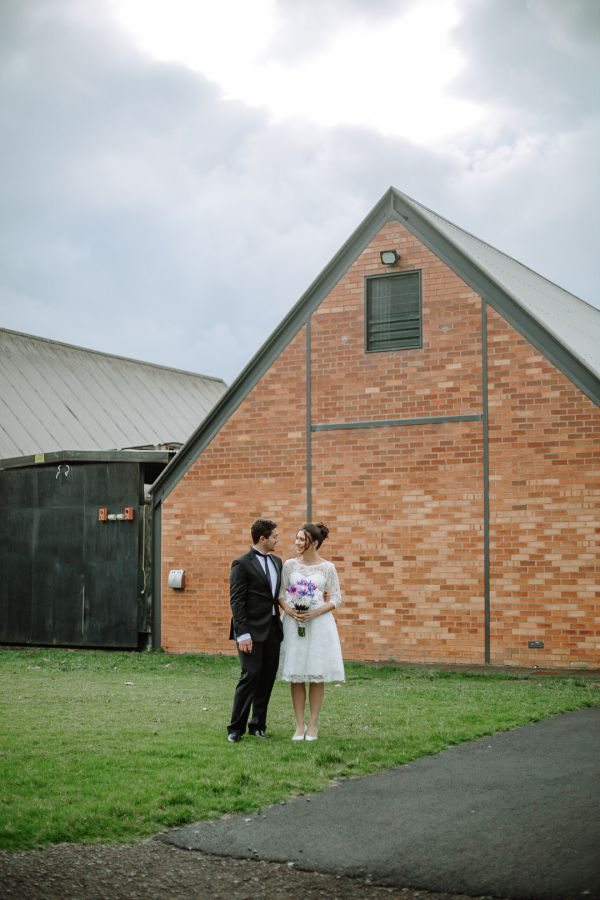 Alberta and Vincent's wedding day in Coldstream, frame 019