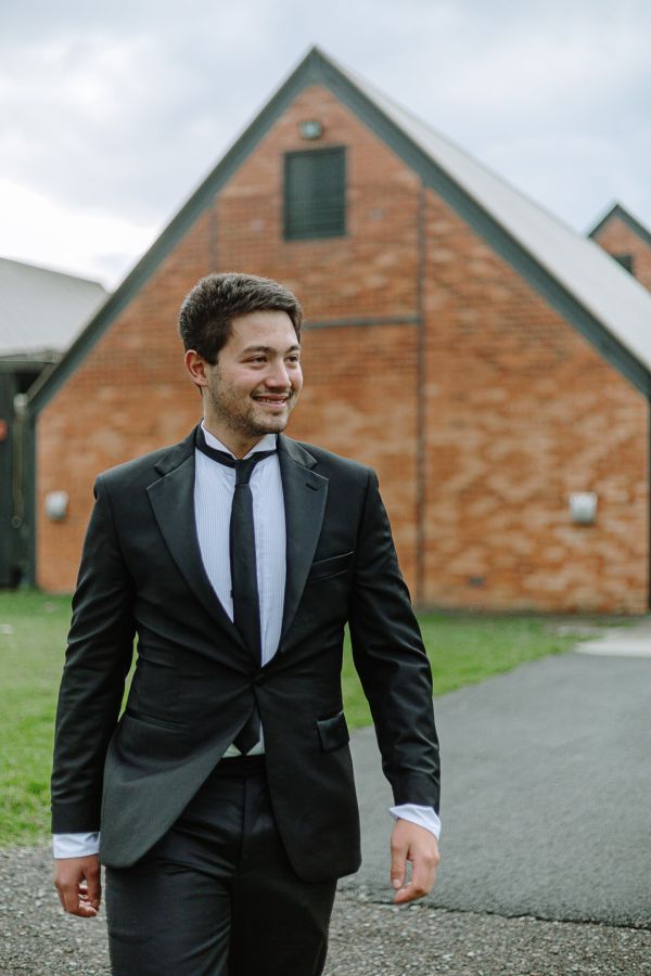Alberta and Vincent's wedding day in Coldstream, frame 025