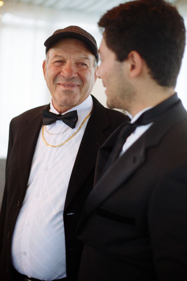 Alberta and Vincent's wedding day in Coldstream, frame 091