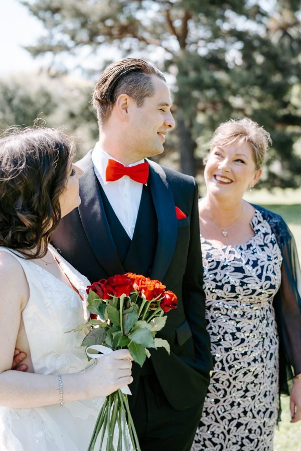 Stephanie and Nicholas' wedding day in Melbourne, frame 028