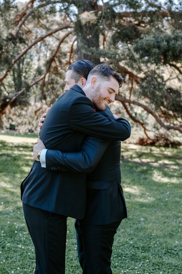 Stephanie and Nicholas' wedding day in Melbourne, frame 088
