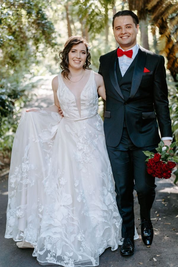 Stephanie and Nicholas' wedding day in Melbourne, frame 151