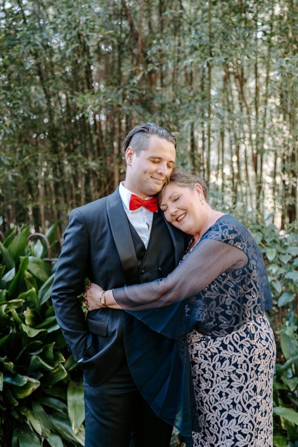 Stephanie and Nicholas' wedding day in Melbourne, frame 211