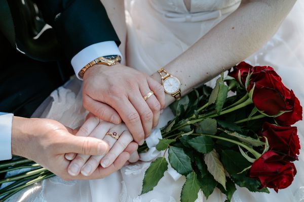 Stephanie and Nicholas' wedding day in Melbourne, frame 241