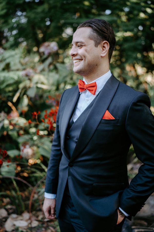 Stephanie and Nicholas' wedding day in Melbourne, frame 304