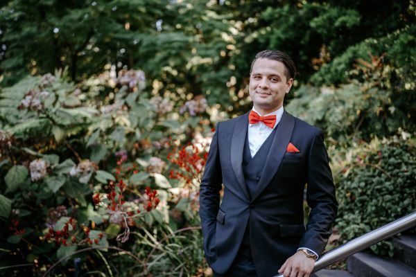 Stephanie and Nicholas' wedding day in Melbourne, frame 310