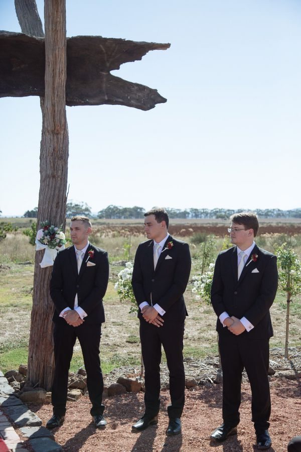 Kirsty and Brendan's wedding day in Diggers Rest, frame 091