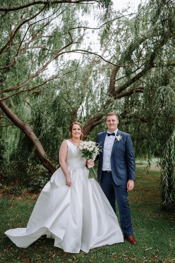 Jess and Billy's wedding day in Dromana, frame 052