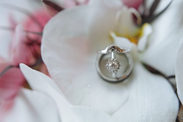 Bianca and Mark's wedding day in Melbourne, frame 007