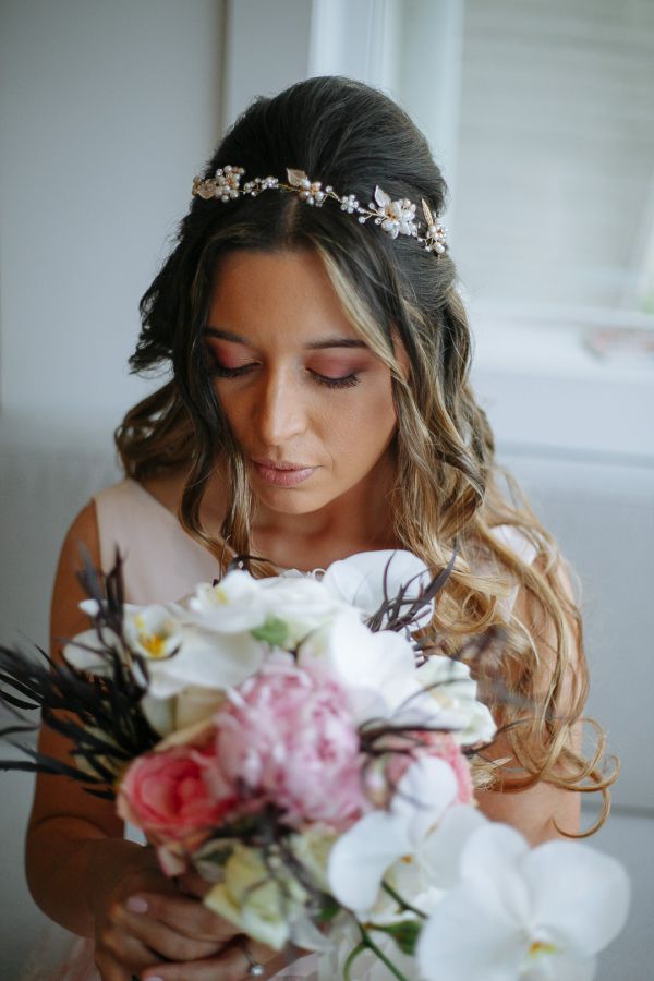 Bianca and Mark's wedding day in Melbourne, frame 022