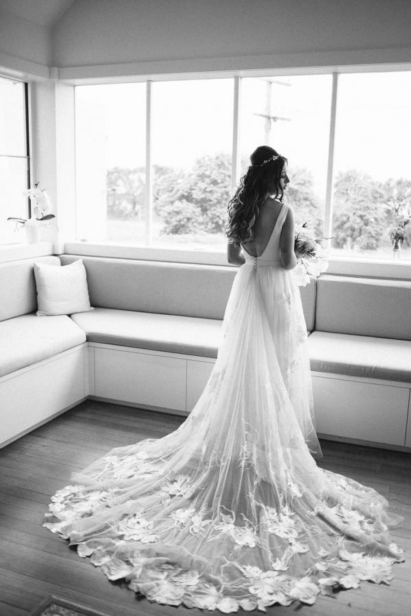 Bianca and Mark's wedding day in Melbourne, frame 037