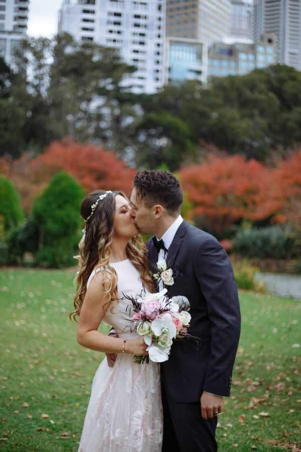 Scots’ Church wedding, Bianca and Mark, frame 212