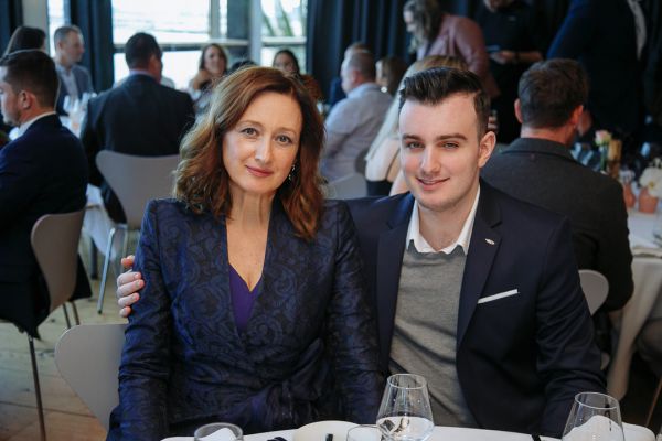 Bianca and Mark's wedding day in Melbourne, frame 274
